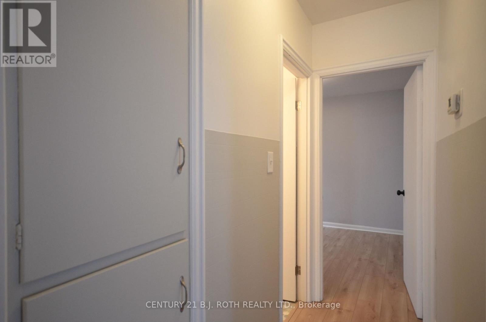 203 Summerhill Avenue, Hamilton, ON - Indoor Photo Showing Other Room