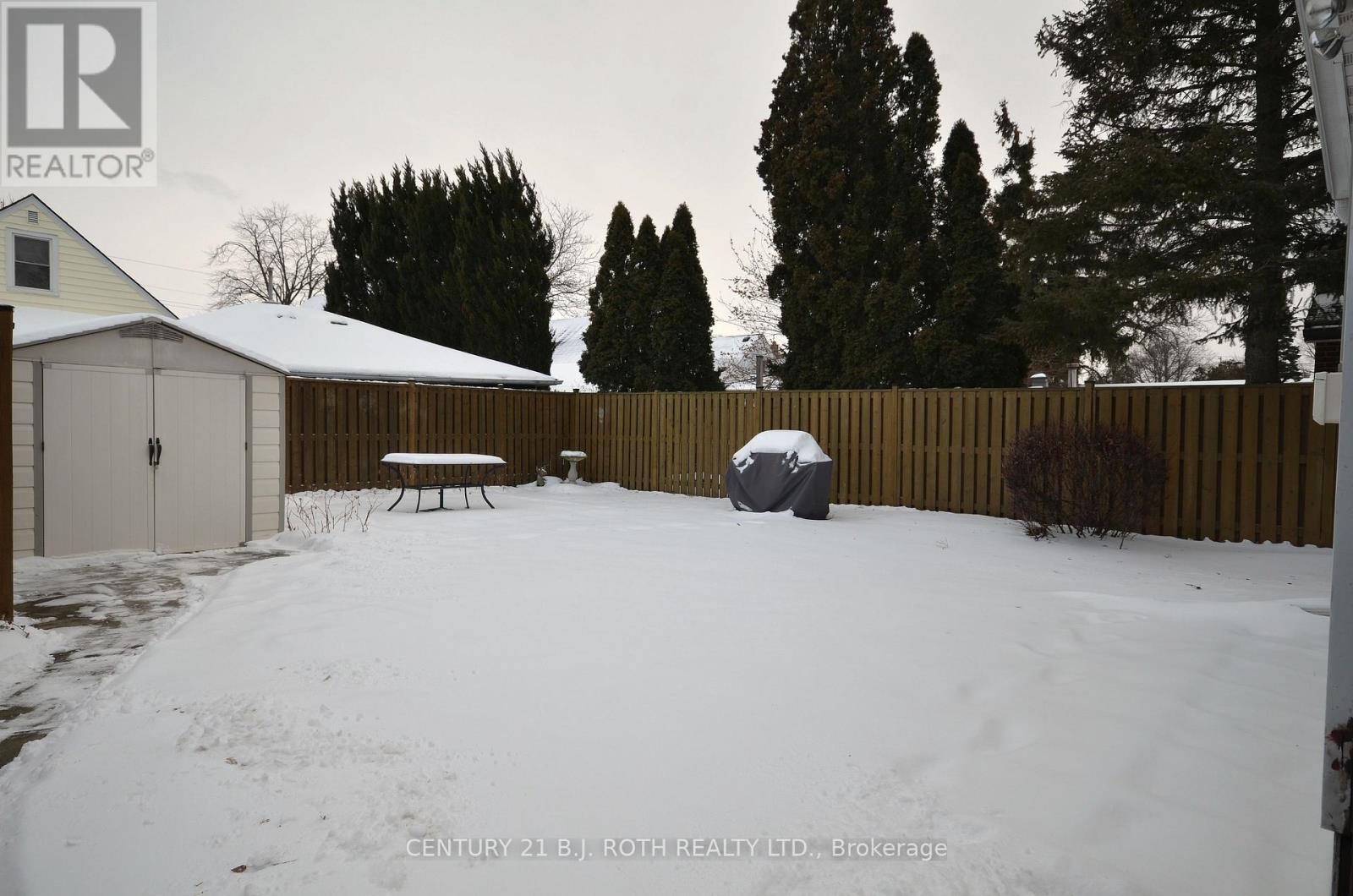 203 Summerhill Avenue, Hamilton, ON - Outdoor