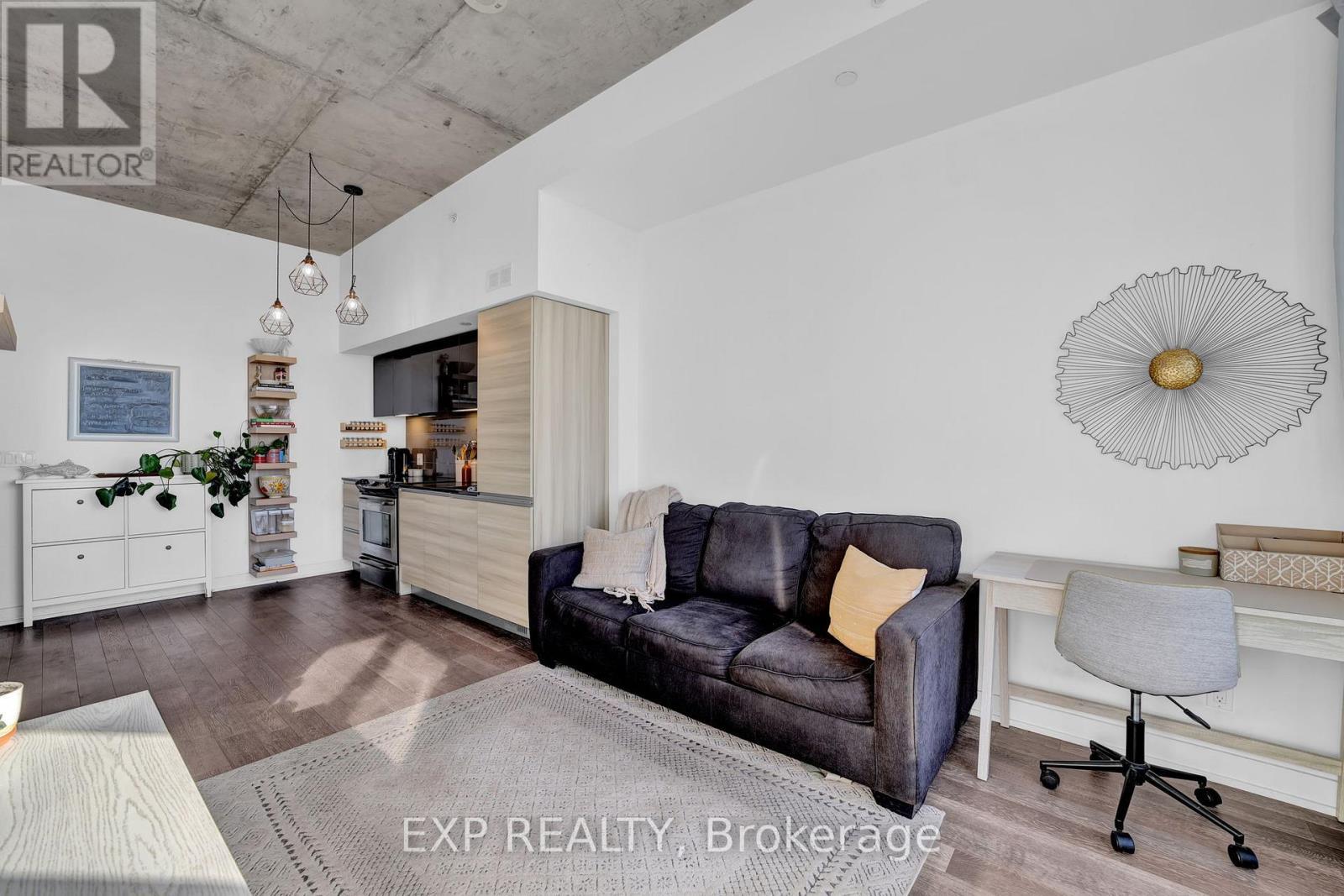 804 - 1238 Dundas St Street E, Toronto (South Riverdale), ON - Indoor Photo Showing Living Room