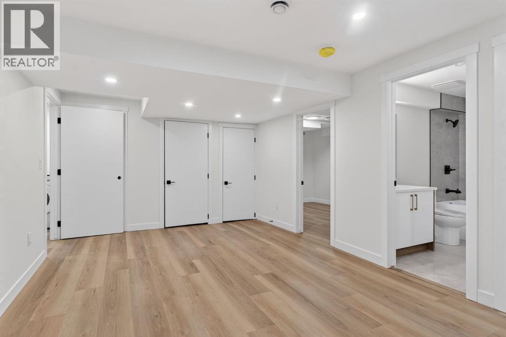 Illegal Suite 1 - 420 Pinegreen Close Ne, Calgary, AB - Indoor Photo Showing Other Room