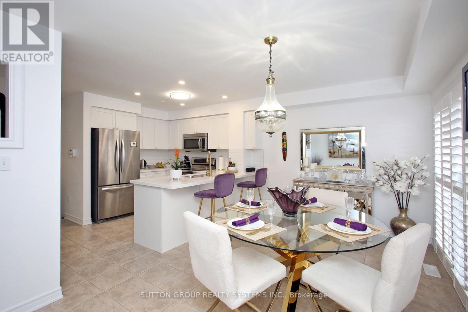 20 - 41 Martinworth Lane, Ajax, ON - Indoor Photo Showing Dining Room