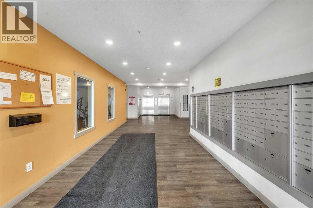 3419, 4641 128 Avenue Ne, Calgary, AB - Indoor Photo Showing Other Room