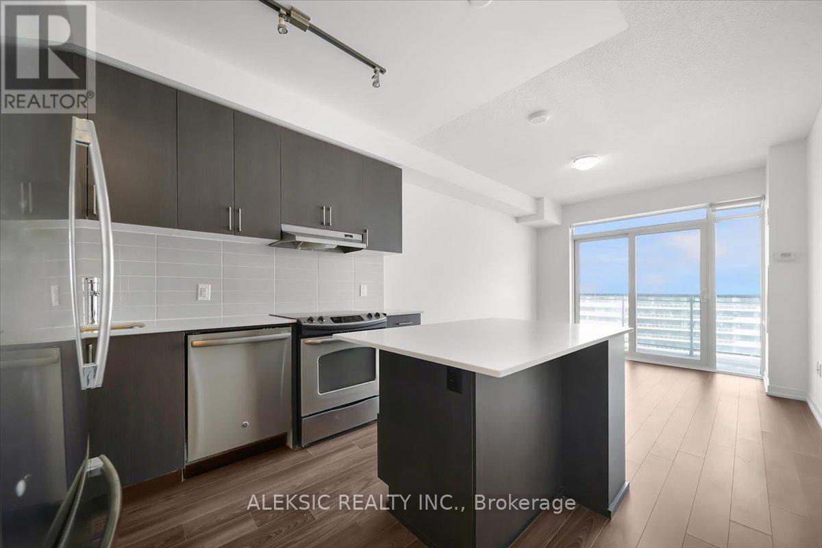 2203 - 2560 Eglinton Avenue, Mississauga, ON - Indoor Photo Showing Kitchen With Upgraded Kitchen