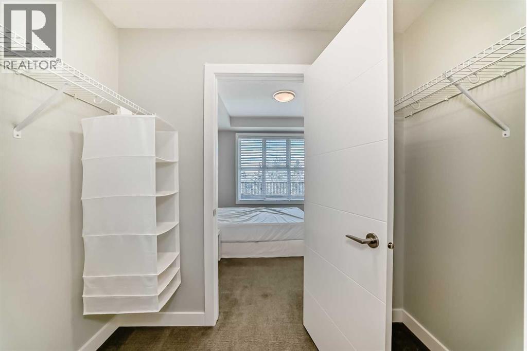 3210, 95 Burma Star Road Sw, Calgary, AB - Indoor With Storage