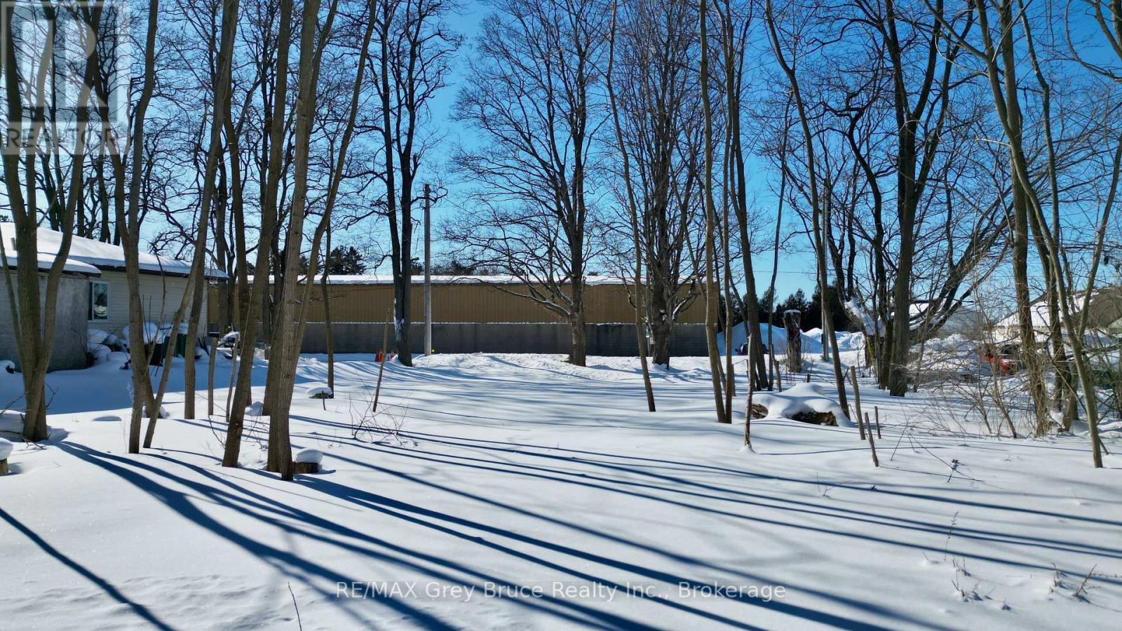 15 Tackabury Street, Northern Bruce Peninsula, ON