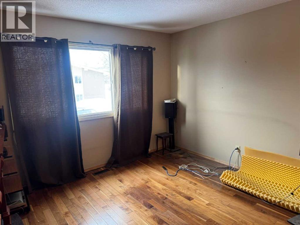 8808 96 Street, Peace River, AB - Indoor