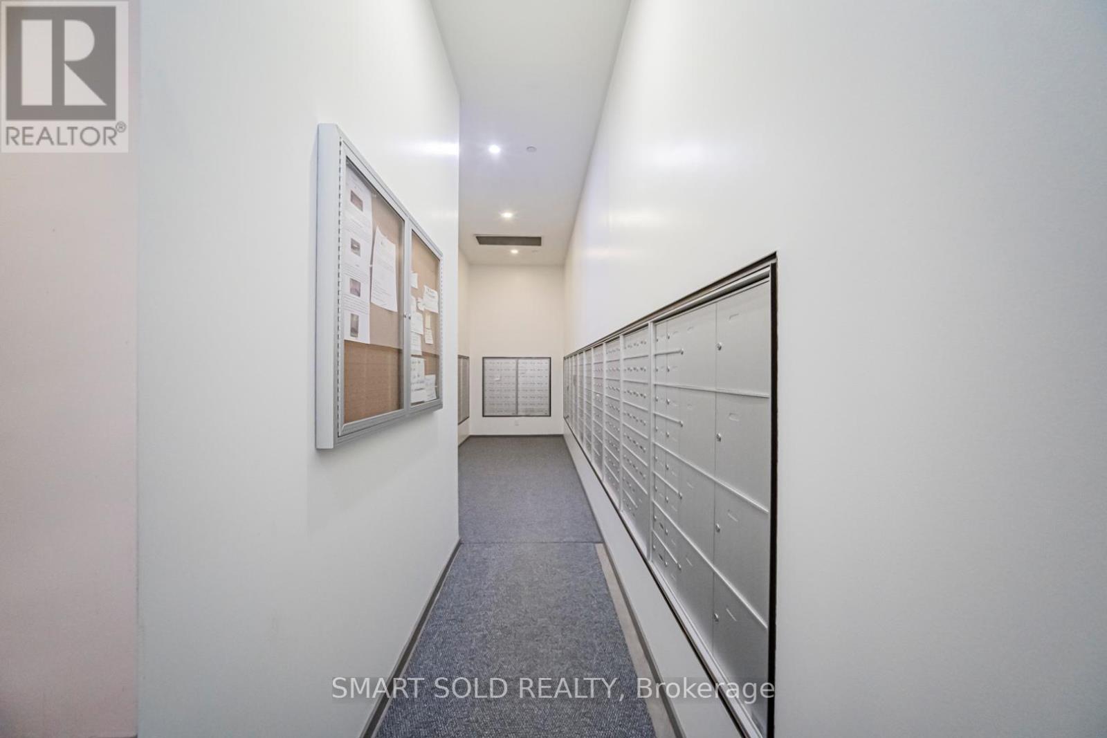 3203 - 5 St Joseph Street, Toronto, ON - Indoor Photo Showing Other Room