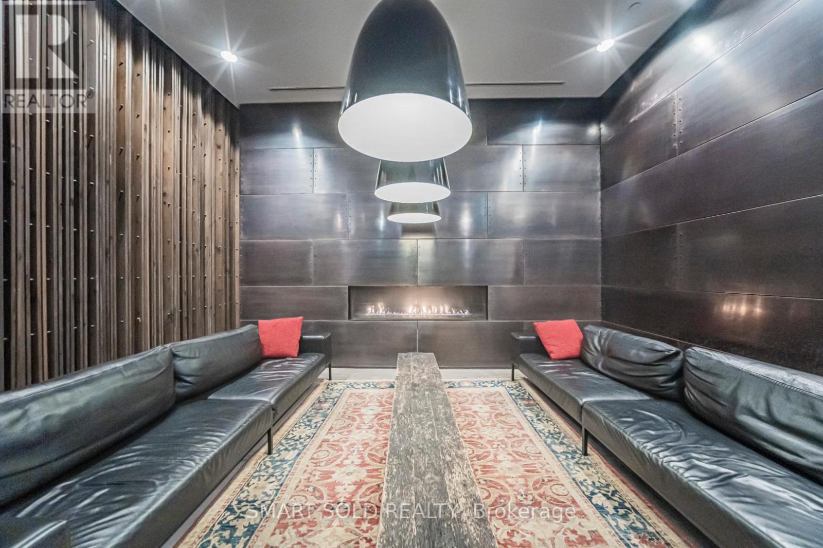 3203 - 5 St Joseph Street, Toronto, ON - Indoor Photo Showing Other Room