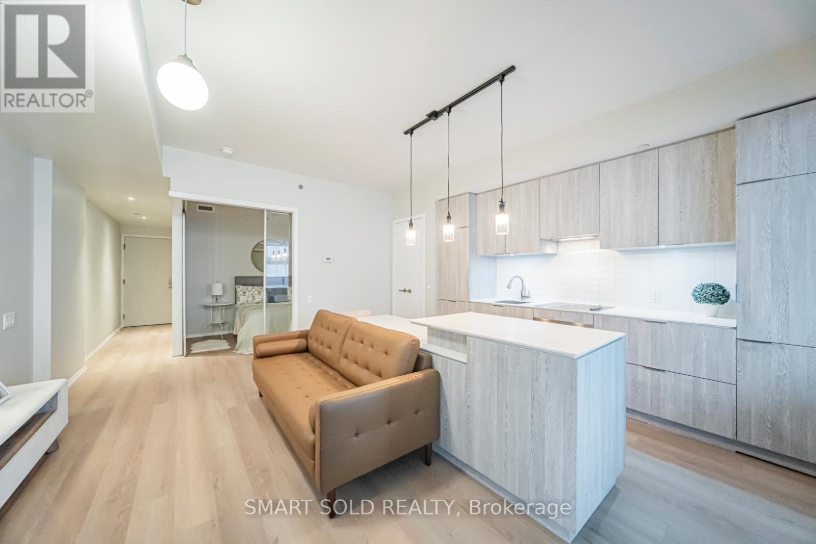 3203 - 5 St Joseph Street, Toronto, ON - Indoor Photo Showing Other Room