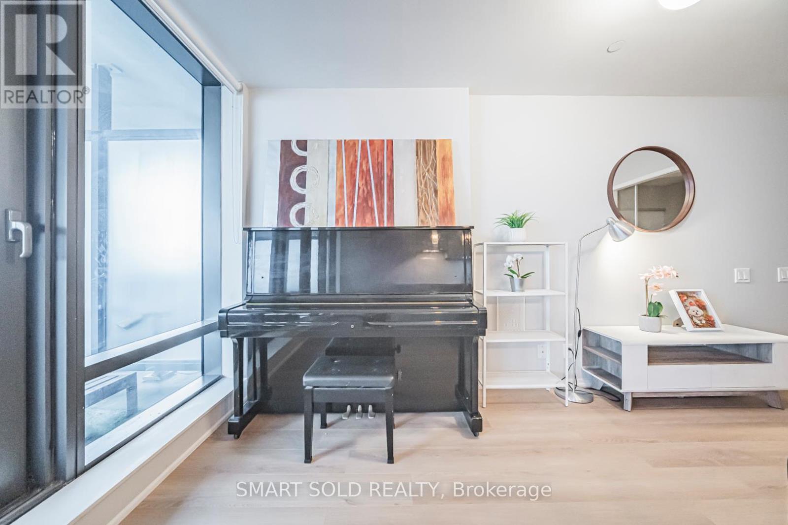 3203 - 5 St Joseph Street, Toronto, ON - Indoor