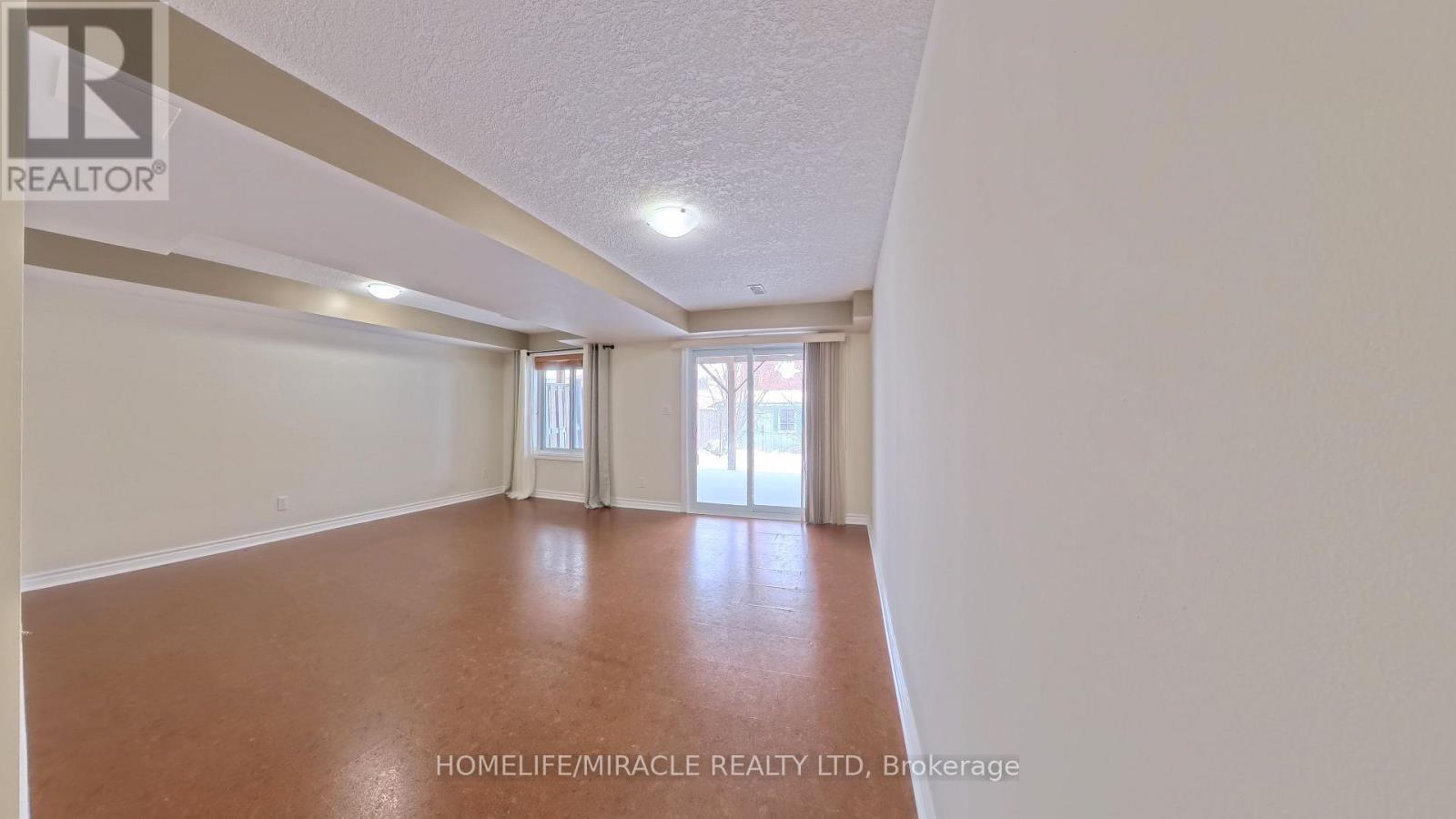 919 Zeller Crescent, Kitchener, ON - Indoor Photo Showing Other Room