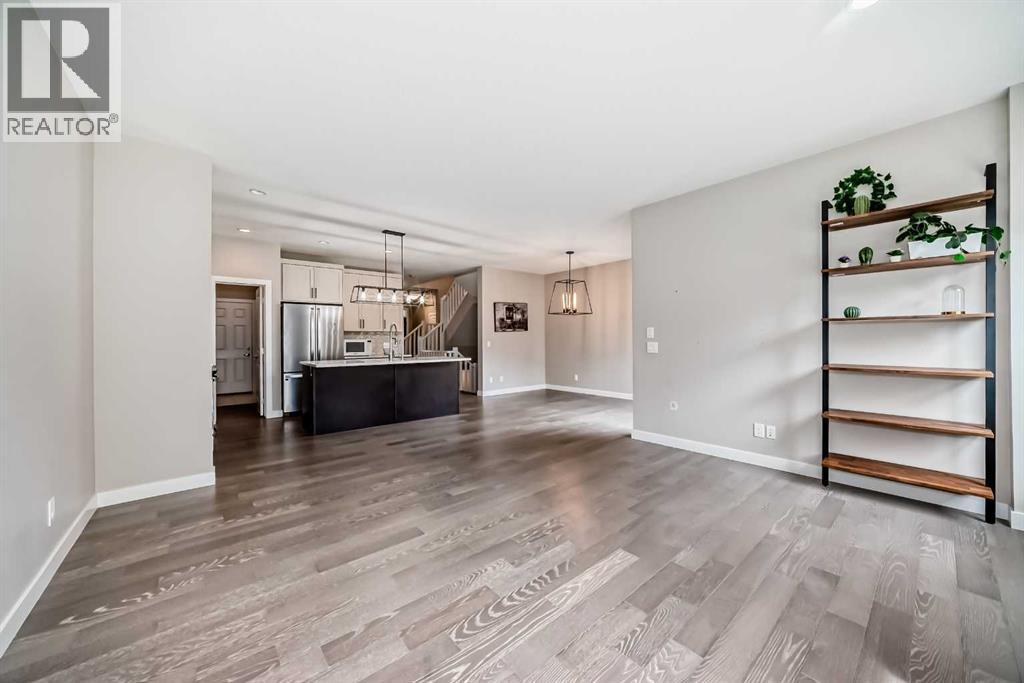 41 Shawnee Green Sw, Calgary, AB - Indoor