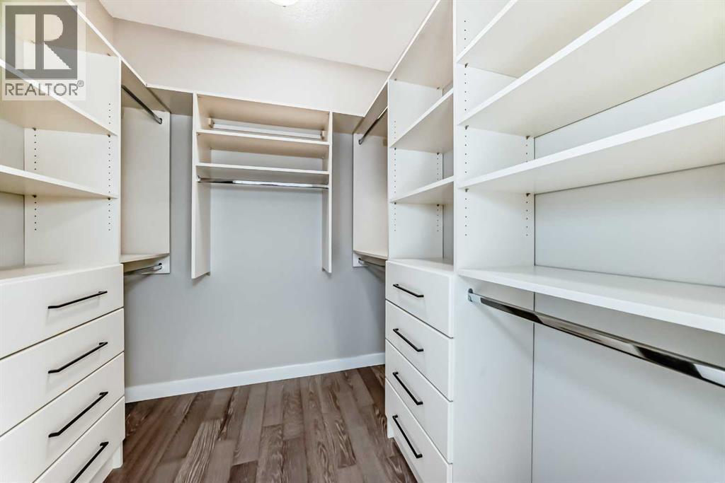 41 Shawnee Green Sw, Calgary, AB - Indoor With Storage