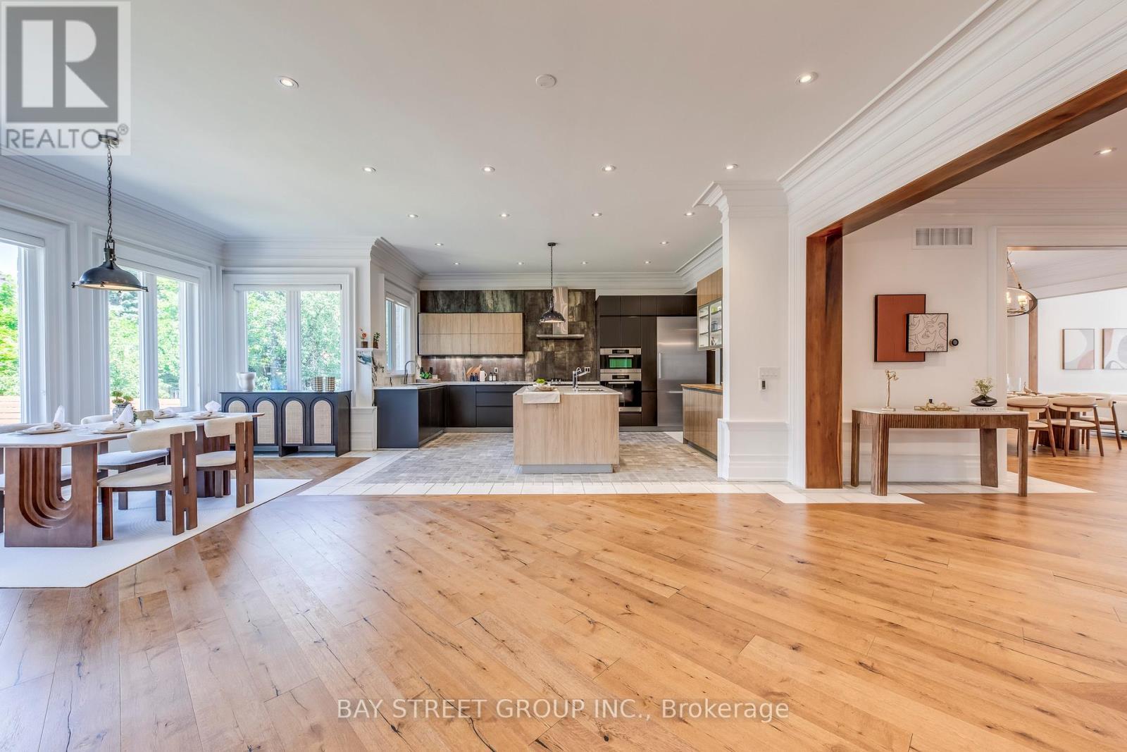 132 Crestwood Road, Vaughan, ON - Indoor