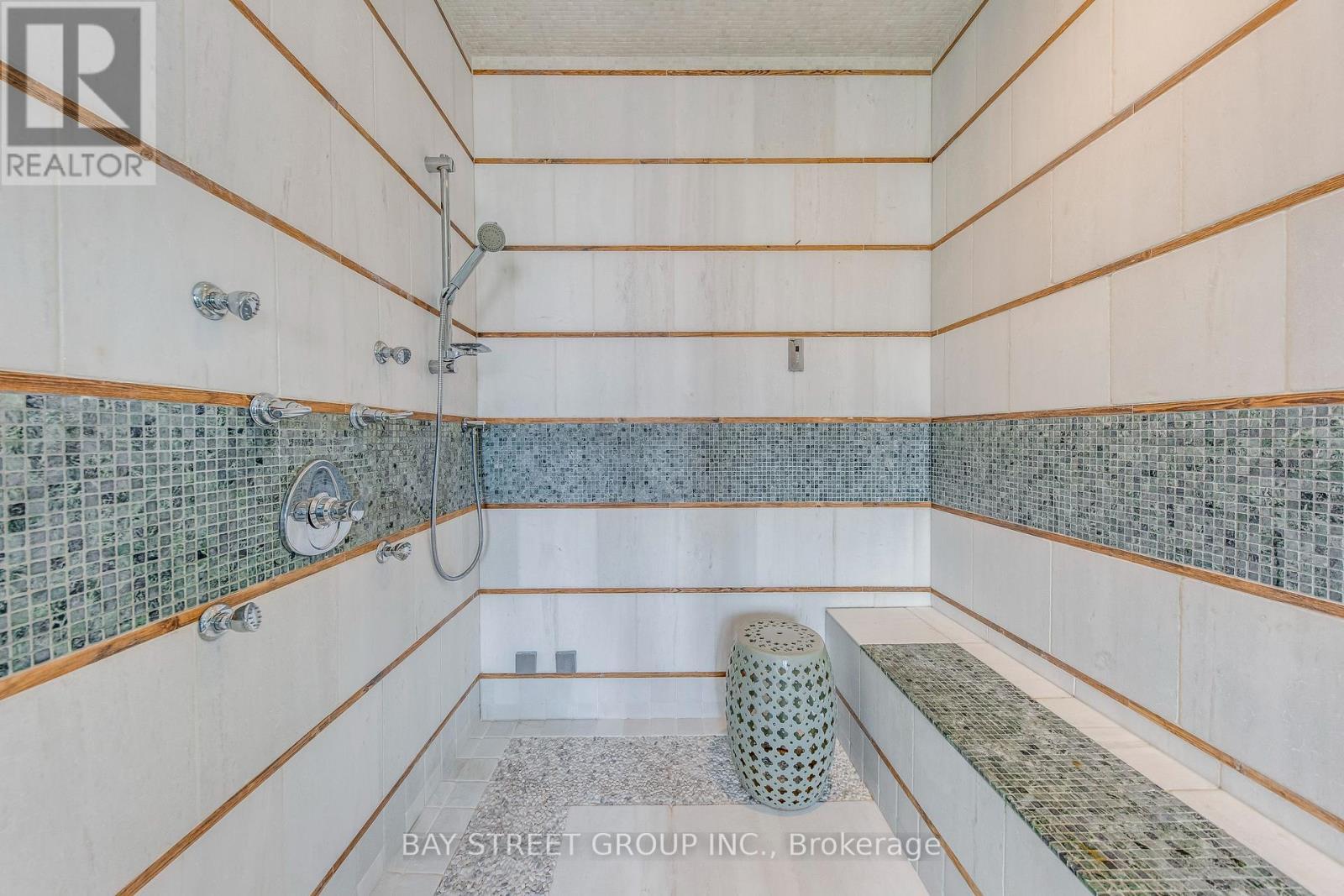 132 Crestwood Road, Vaughan, ON - Indoor Photo Showing Other Room