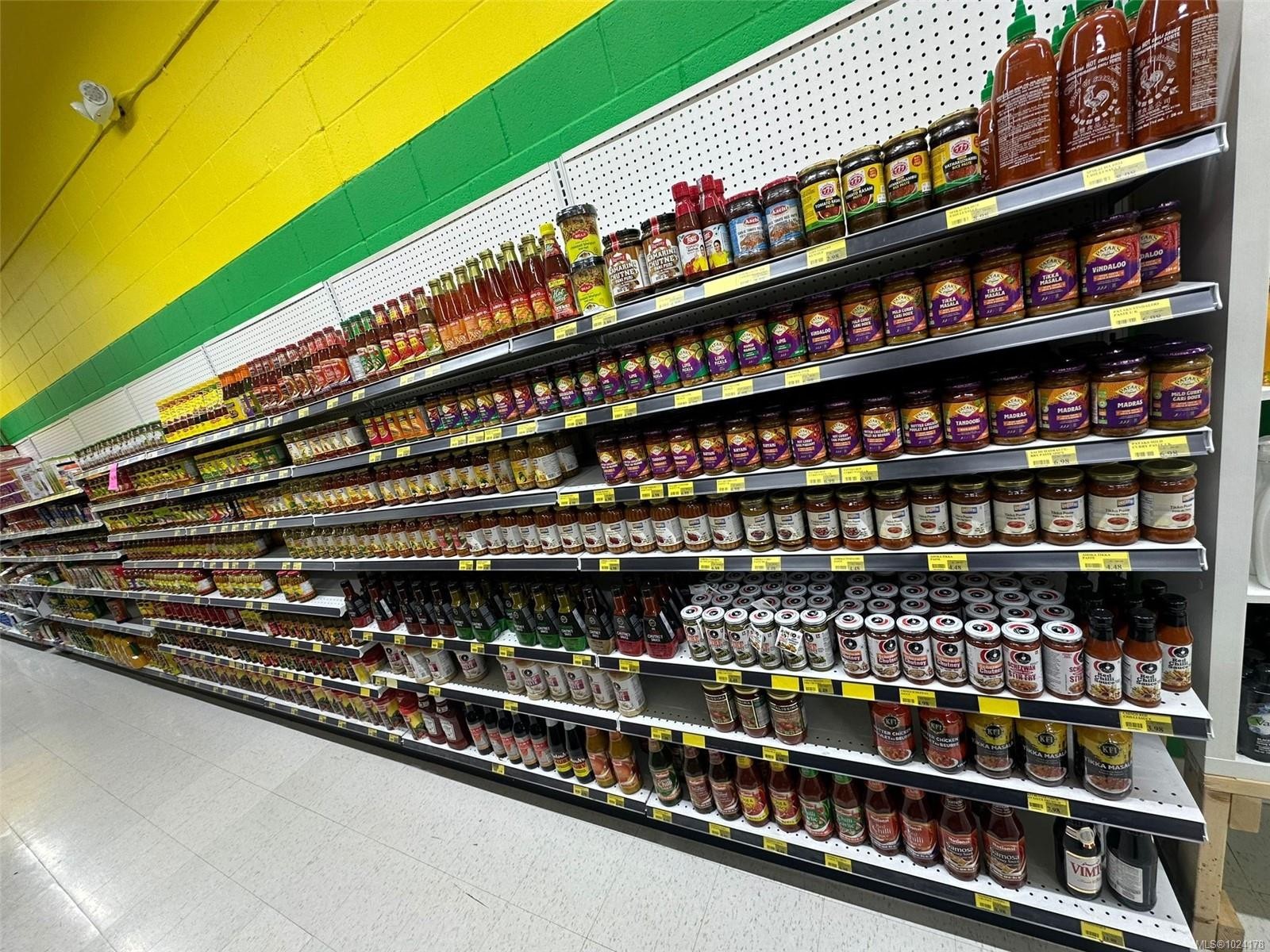 A-2885 Cliffe Ave, Courtenay, BC