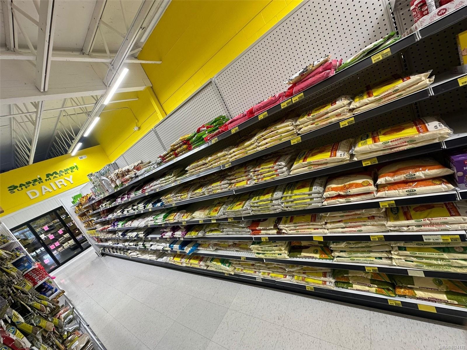 A-2885 Cliffe Ave, Courtenay, BC