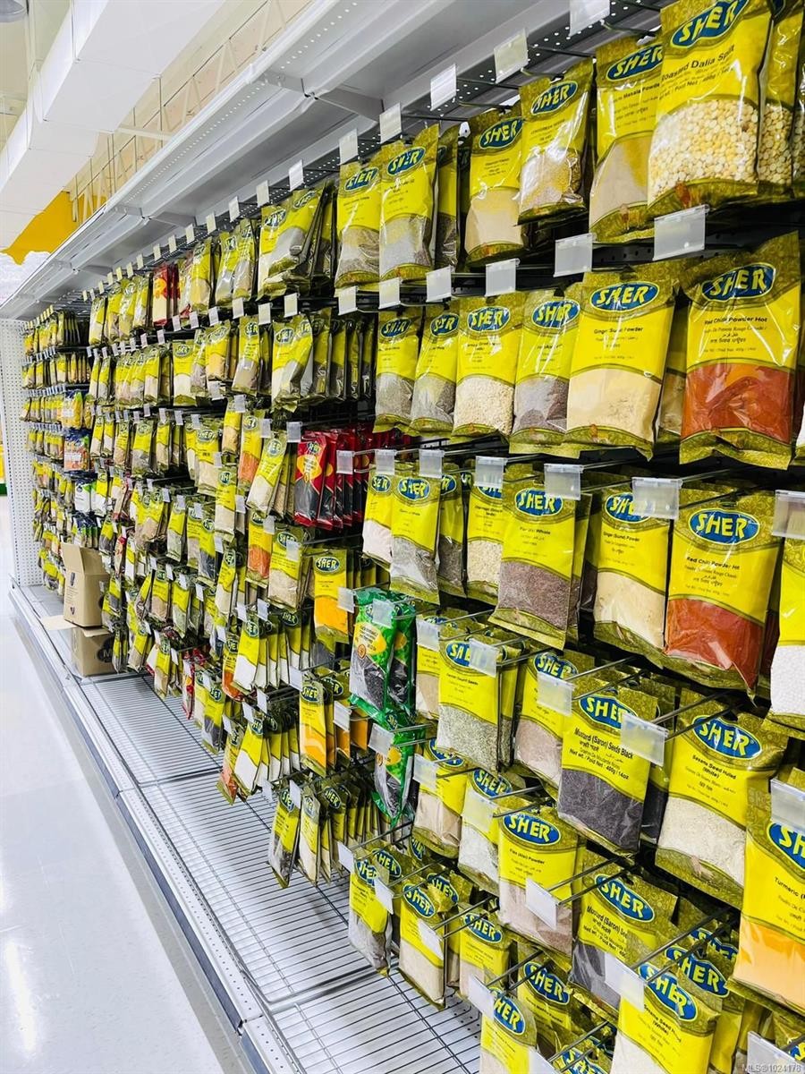 A-2885 Cliffe Ave, Courtenay, BC