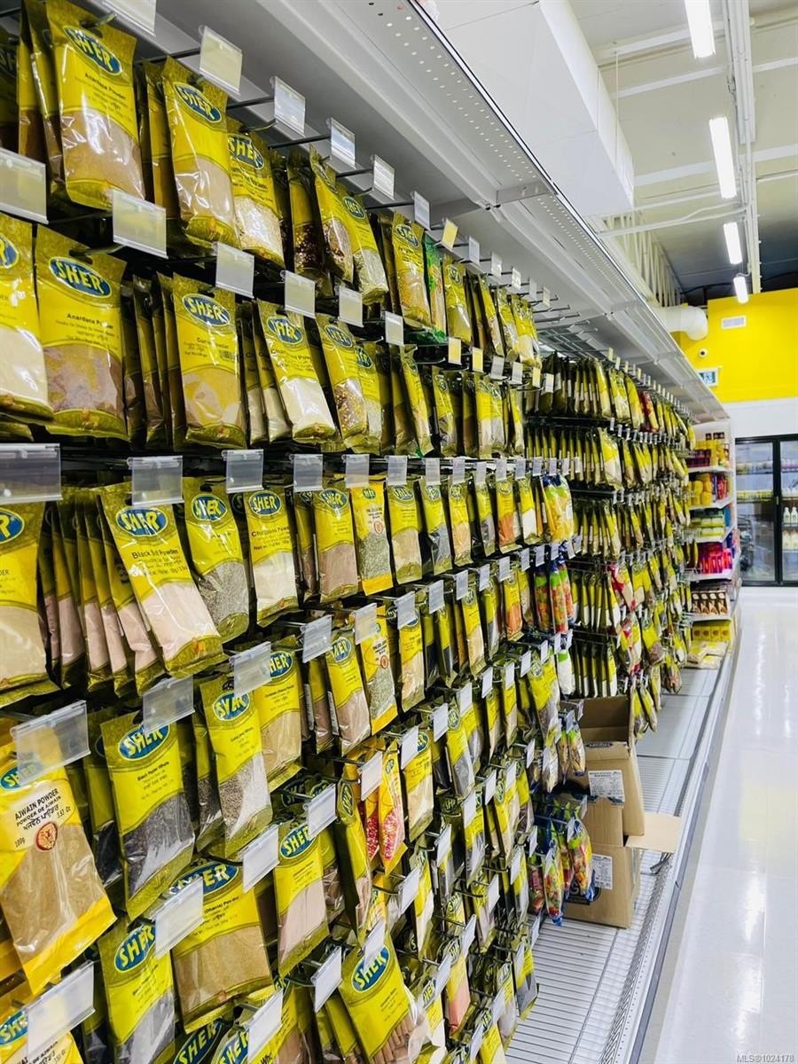 A-2885 Cliffe Ave, Courtenay, BC