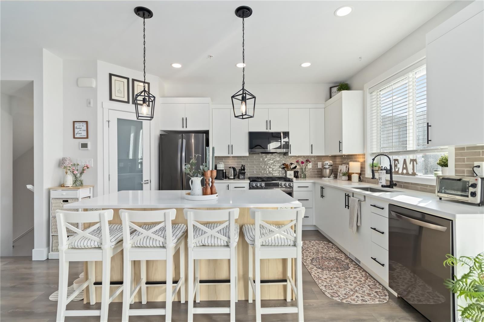 110-3501 Dunlin St, Colwood, BC