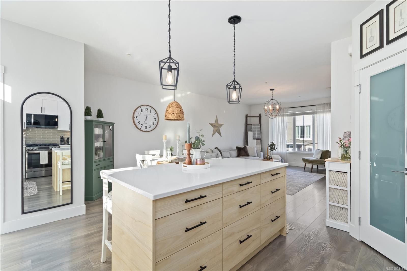 110-3501 Dunlin St, Colwood, BC