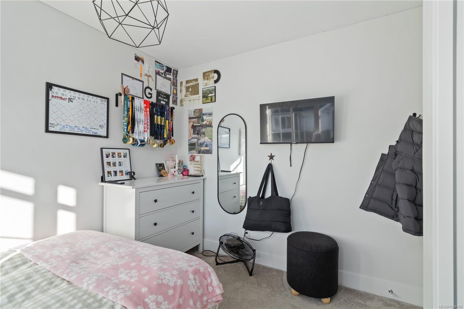 110-3501 Dunlin St, Colwood, BC