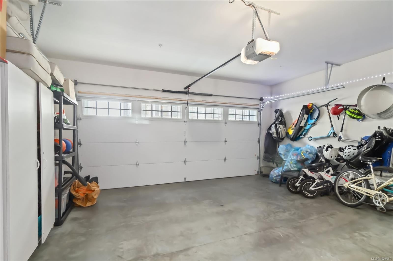 110-3501 Dunlin St, Colwood, BC