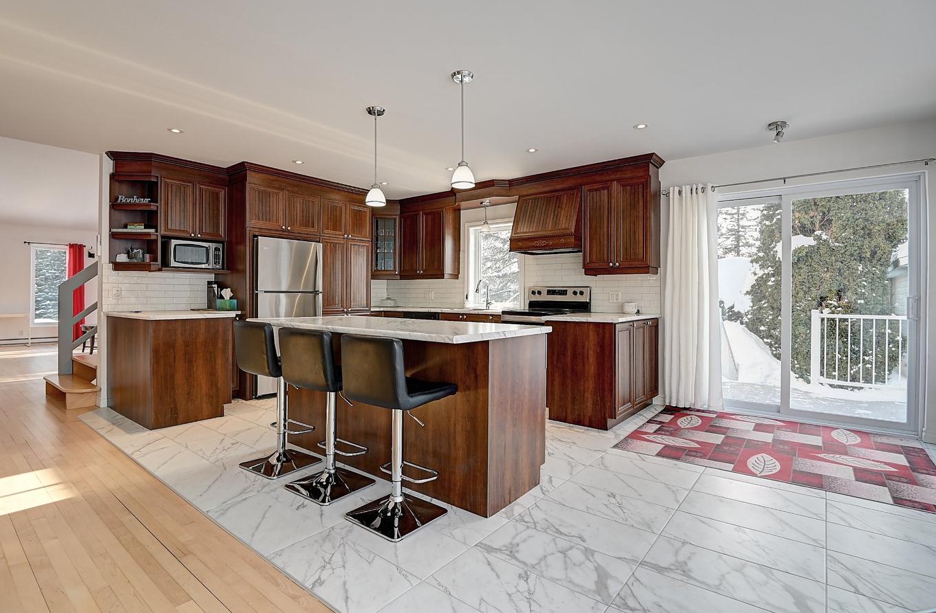 Cuisine - 1275 - 1283 Route 343, Sainte-Marcelline-De-Kildare, QC - Indoor Photo Showing Kitchen With Upgraded Kitchen