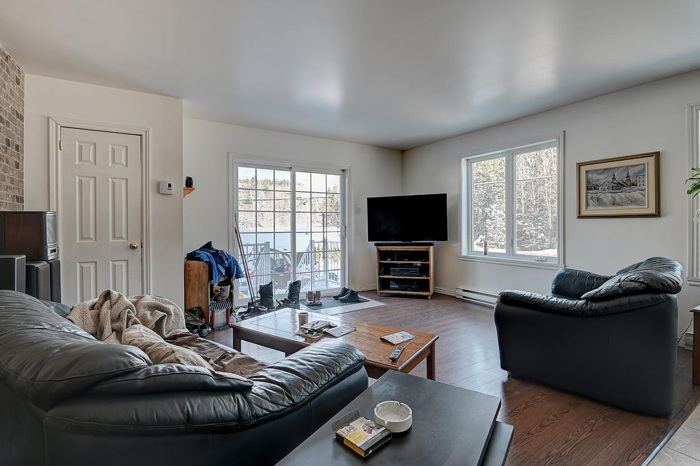 Salon - 1275 - 1283 Route 343, Sainte-Marcelline-De-Kildare, QC - Indoor Photo Showing Living Room