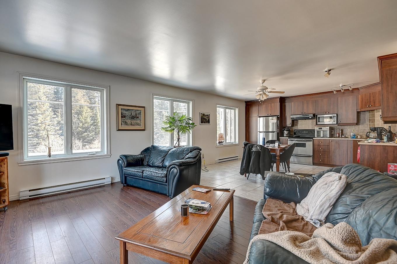 Salon - 1275 - 1283 Route 343, Sainte-Marcelline-De-Kildare, QC - Indoor Photo Showing Living Room