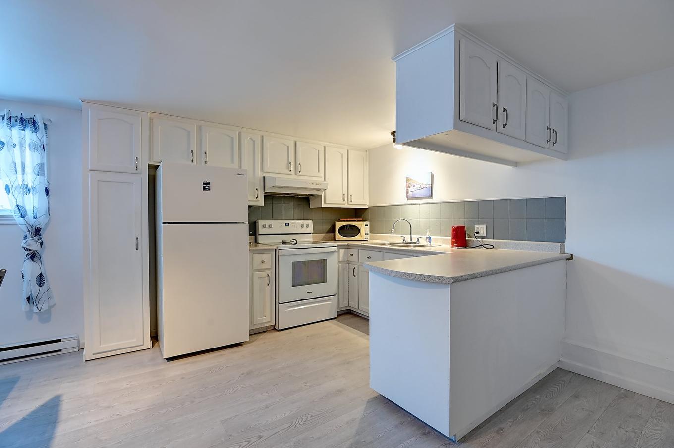 Cuisine - 1275 - 1283 Route 343, Sainte-Marcelline-De-Kildare, QC - Indoor Photo Showing Kitchen