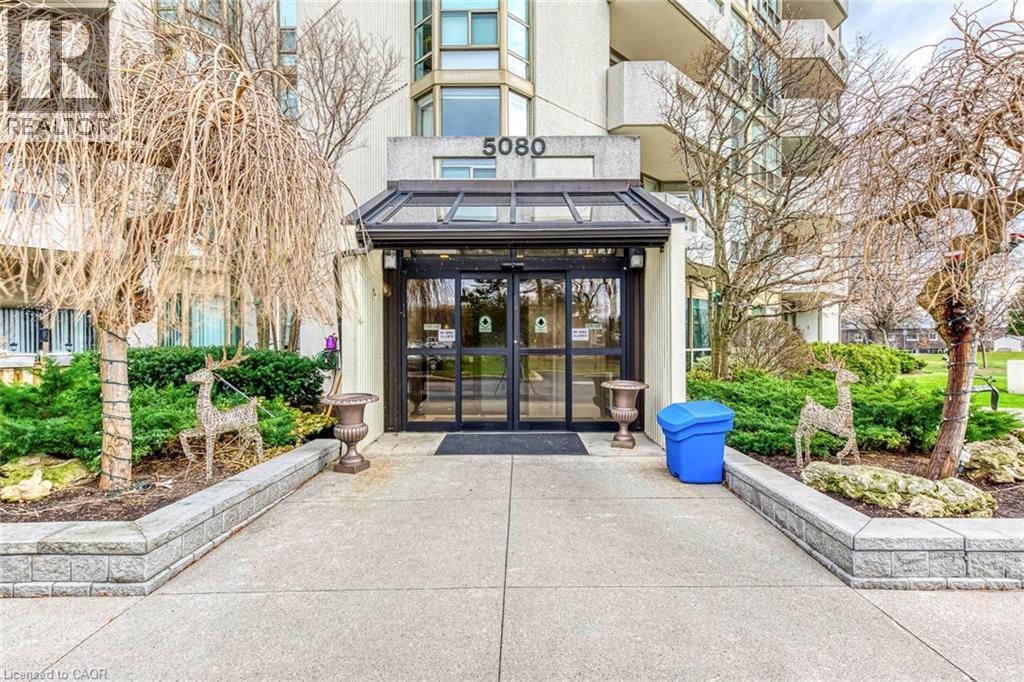 5080 Pinedale Avenue Unit# 902, Burlington, ON - Outdoor
