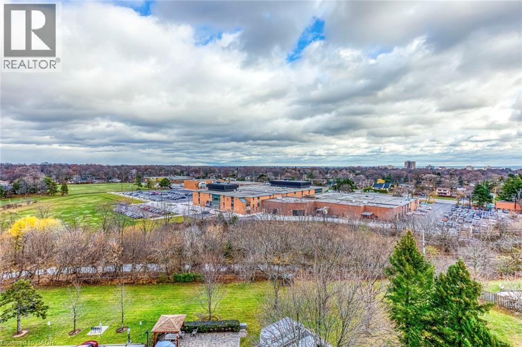 5080 Pinedale Avenue Unit# 902, Burlington, ON - Outdoor With View