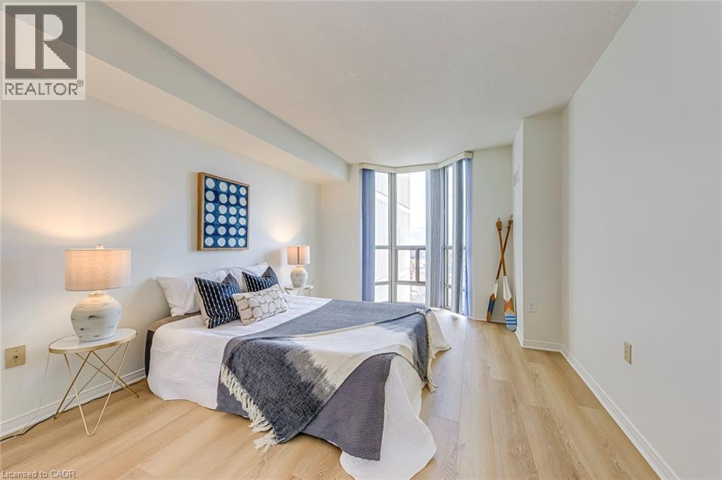 5080 Pinedale Avenue Unit# 902, Burlington, ON - Indoor Photo Showing Bedroom