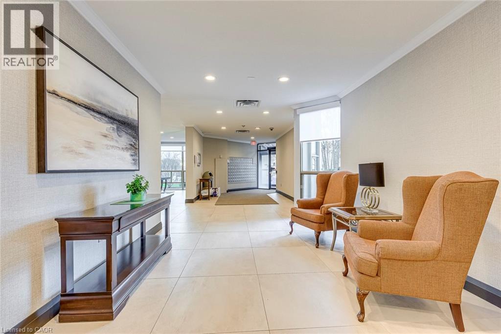 5080 Pinedale Avenue Unit# 902, Burlington, ON - Indoor