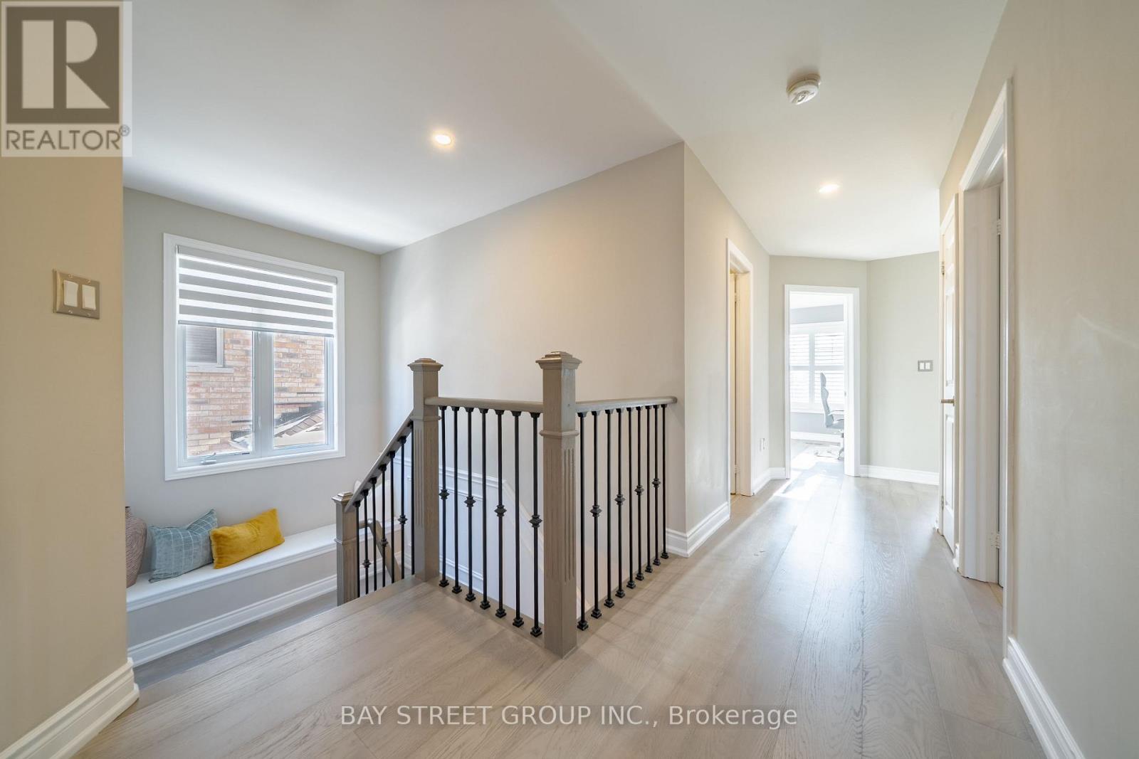 995 Nellie Little Crescent, Newmarket, ON - Indoor Photo Showing Other Room