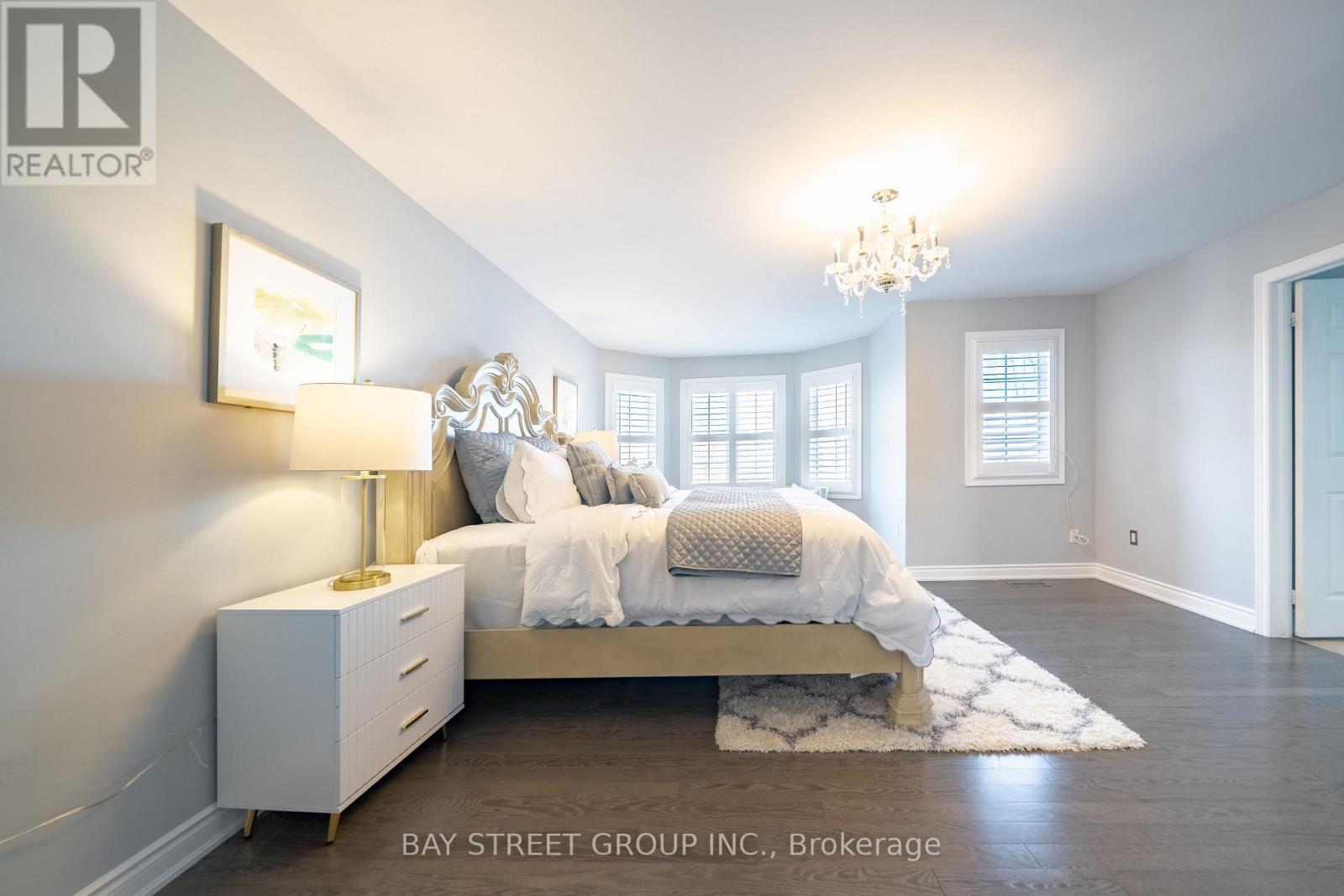 995 Nellie Little Crescent, Newmarket, ON - Indoor Photo Showing Bedroom