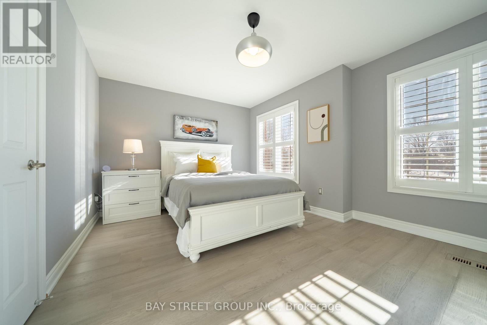 995 Nellie Little Crescent, Newmarket, ON - Indoor Photo Showing Bedroom