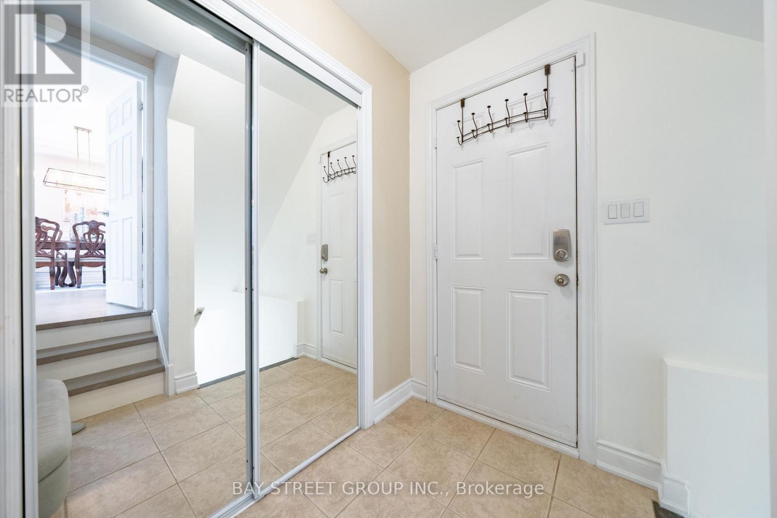 995 Nellie Little Crescent, Newmarket, ON - Indoor Photo Showing Other Room