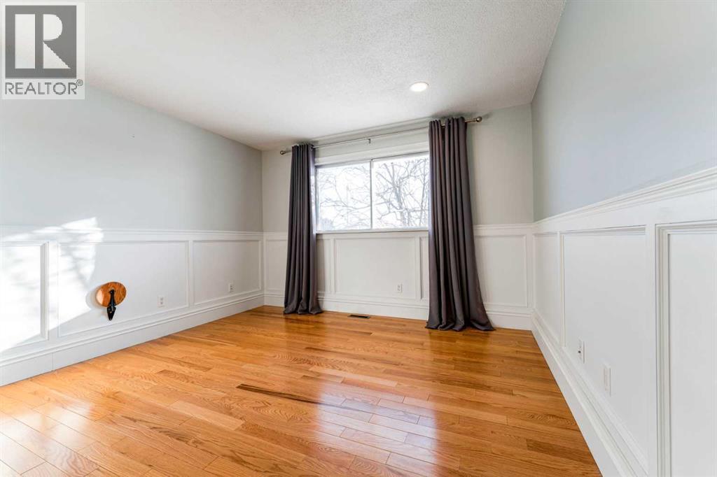 640 54 Avenue W, Claresholm, AB - Indoor Photo Showing Other Room