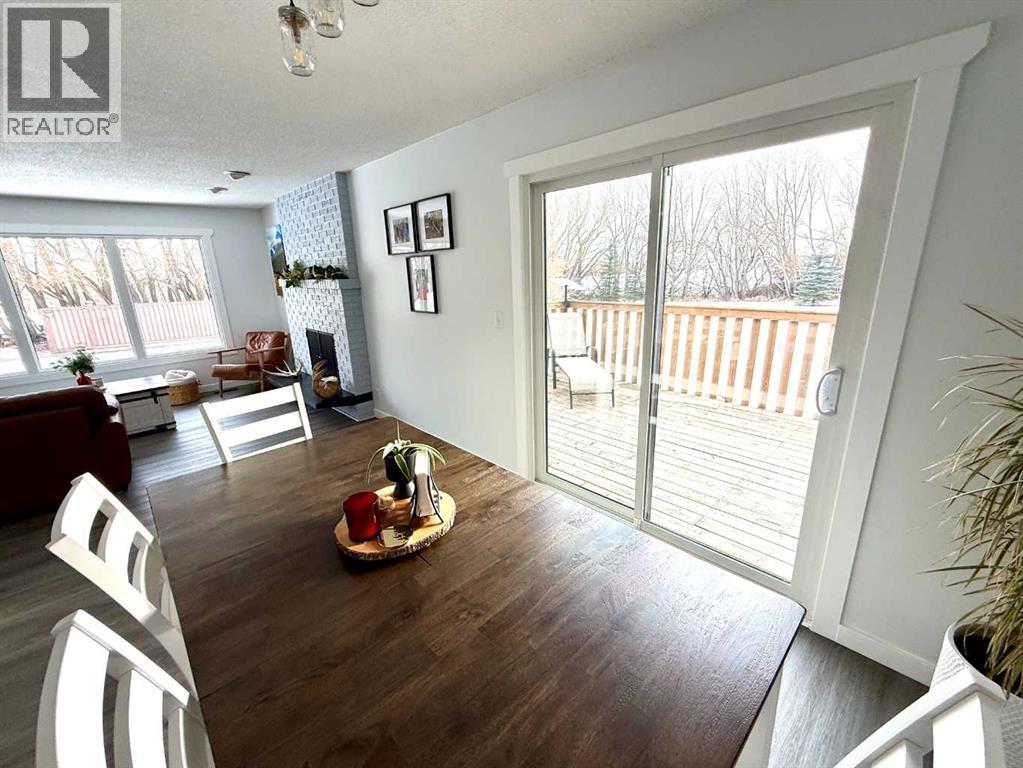 28045 Twp Rd 384, Rural Red Deer County, AB