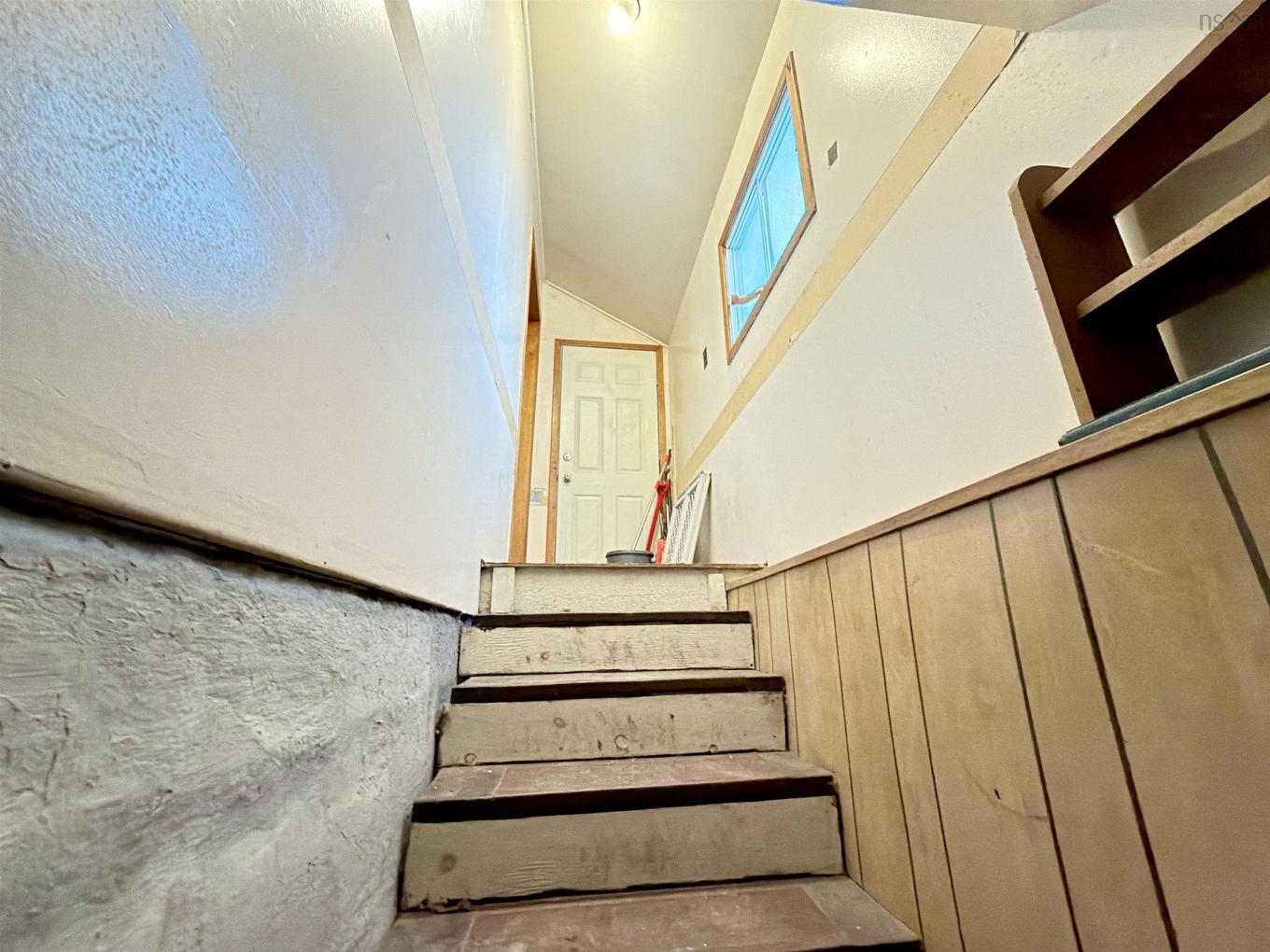 385 Gibbon Street, New Waterford, NS