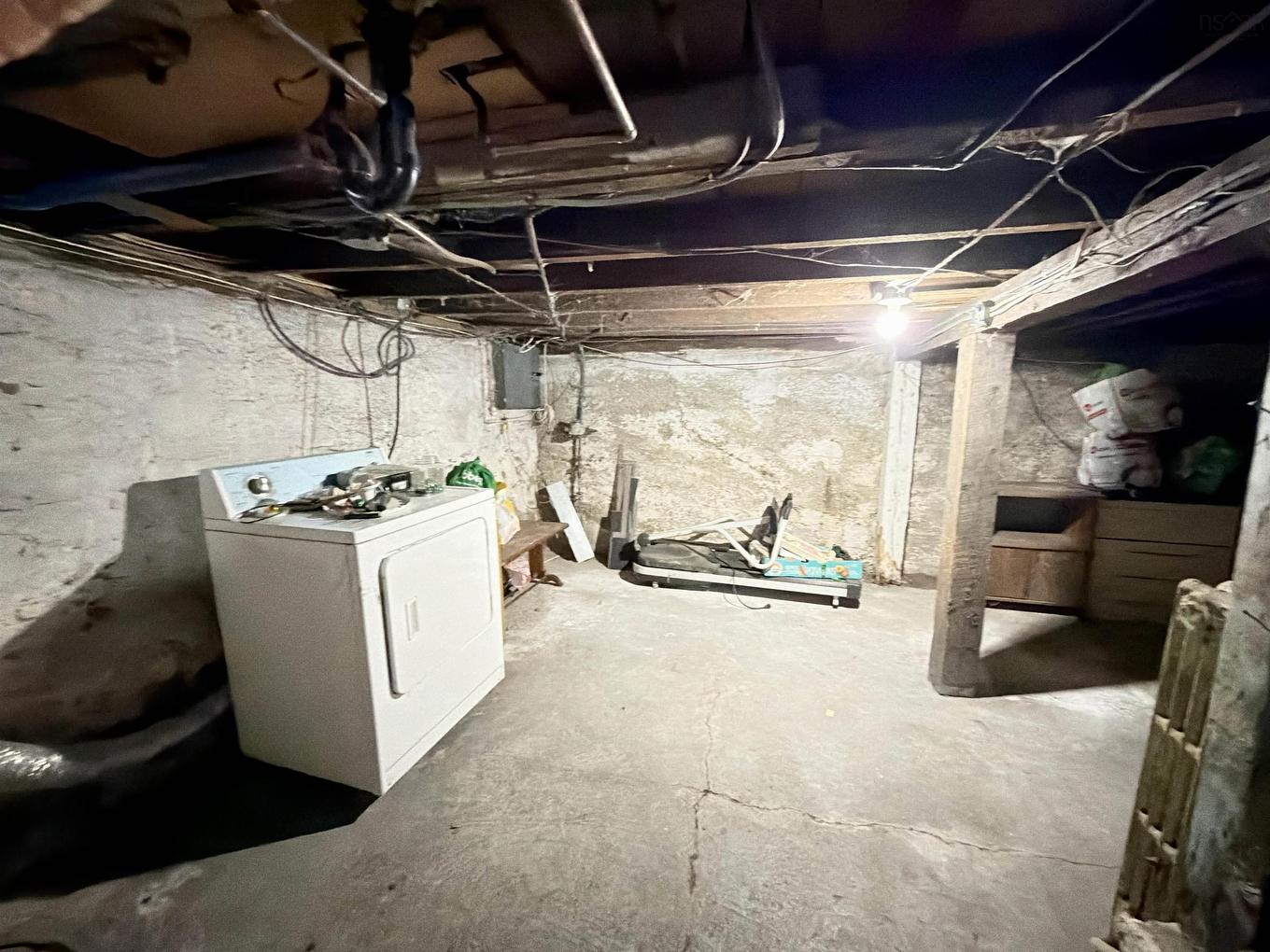 385 Gibbon Street, New Waterford, NS