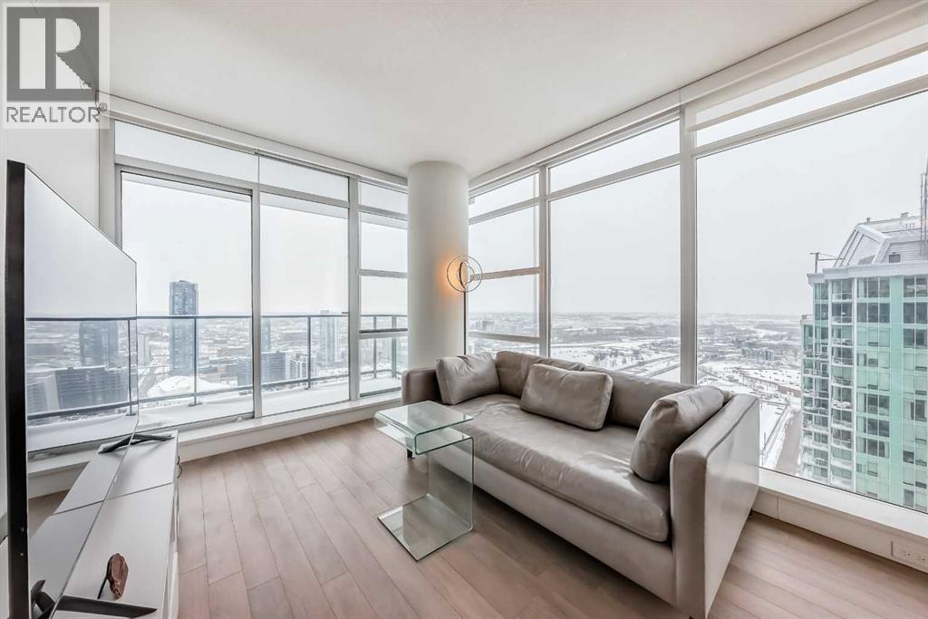 3402, 1122 3 Street Se, Calgary, AB - Indoor Photo Showing Living Room