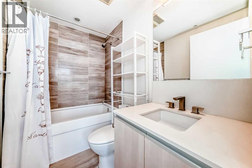 3402, 1122 3 Street Se, Calgary, AB - Indoor Photo Showing Bathroom