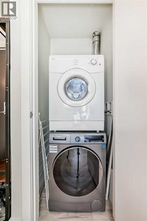 3402, 1122 3 Street Se, Calgary, AB - Indoor Photo Showing Laundry Room