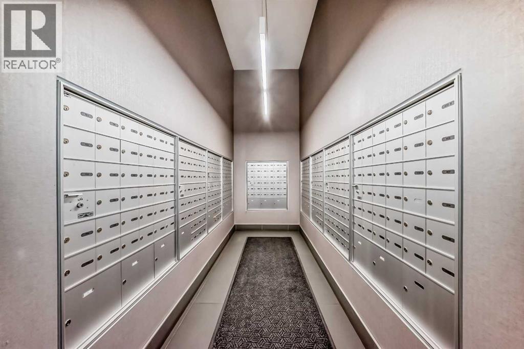 3402, 1122 3 Street Se, Calgary, AB - Indoor Photo Showing Other Room