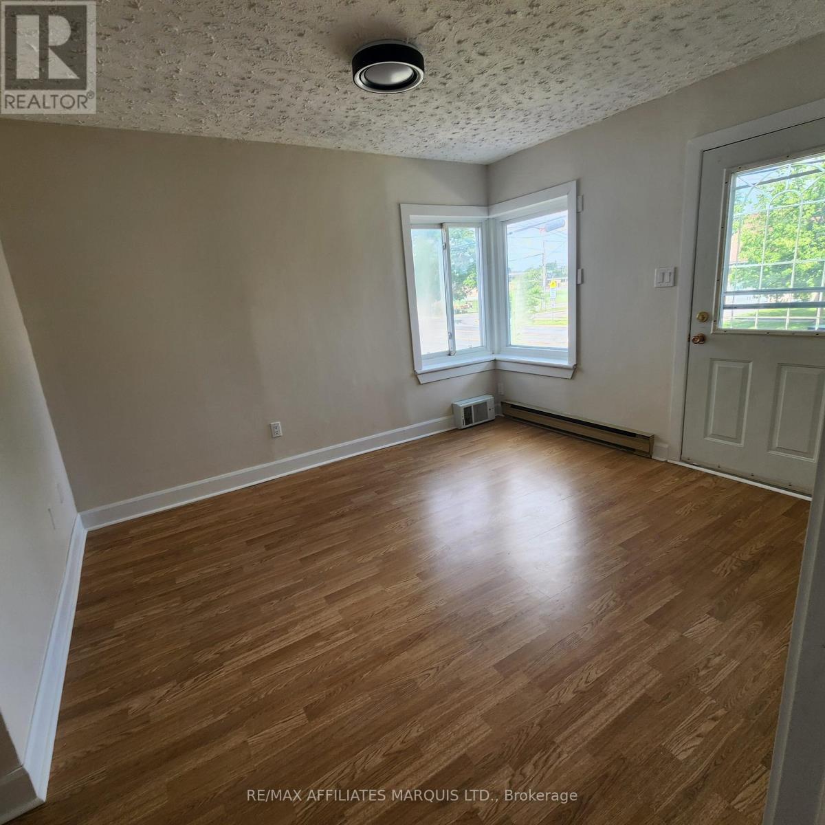 909 Second Street E, Cornwall, ON - Indoor Photo Showing Other Room