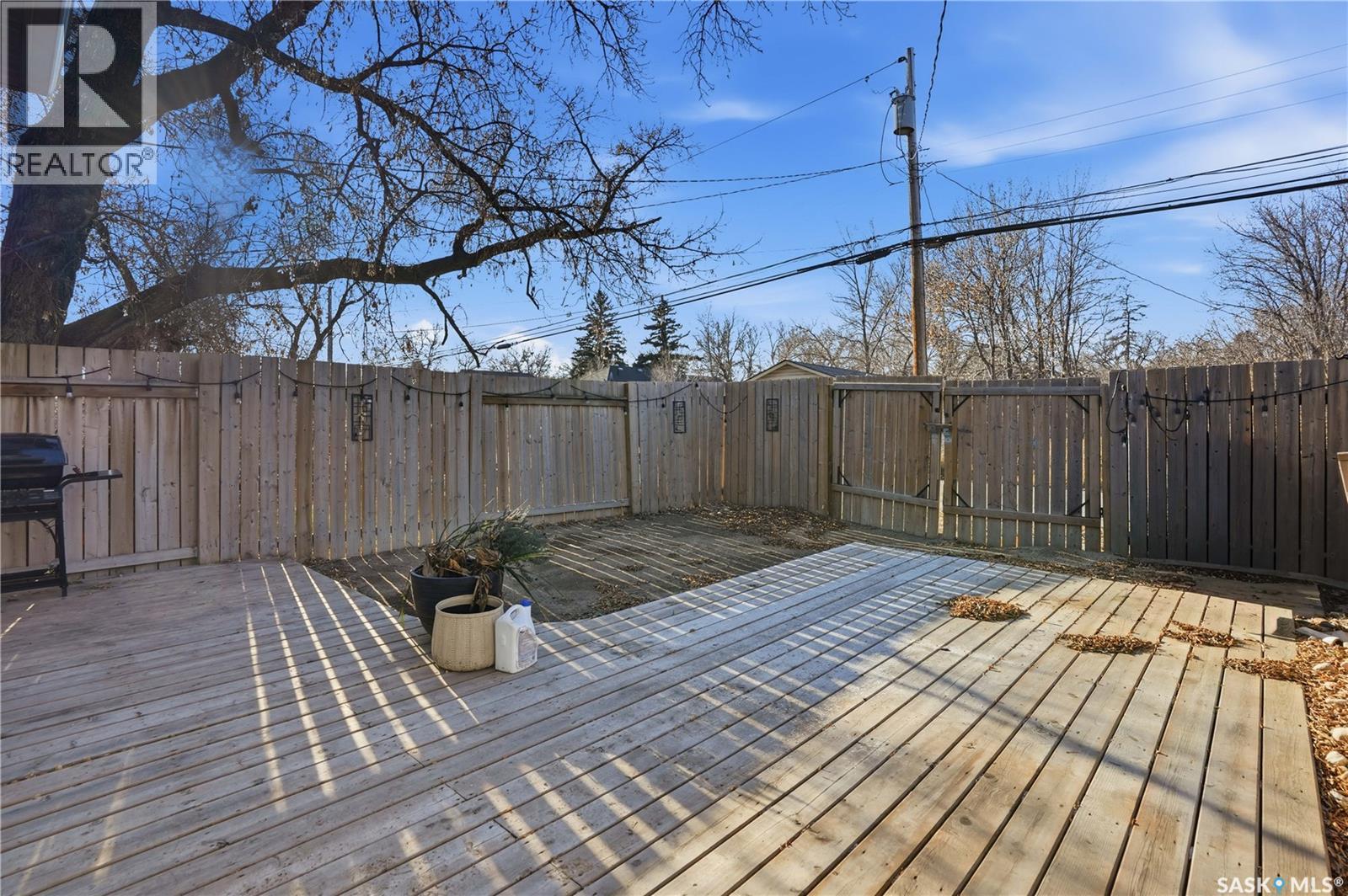 918 Garnet Street, Regina, SK - Outdoor With Deck Patio Veranda