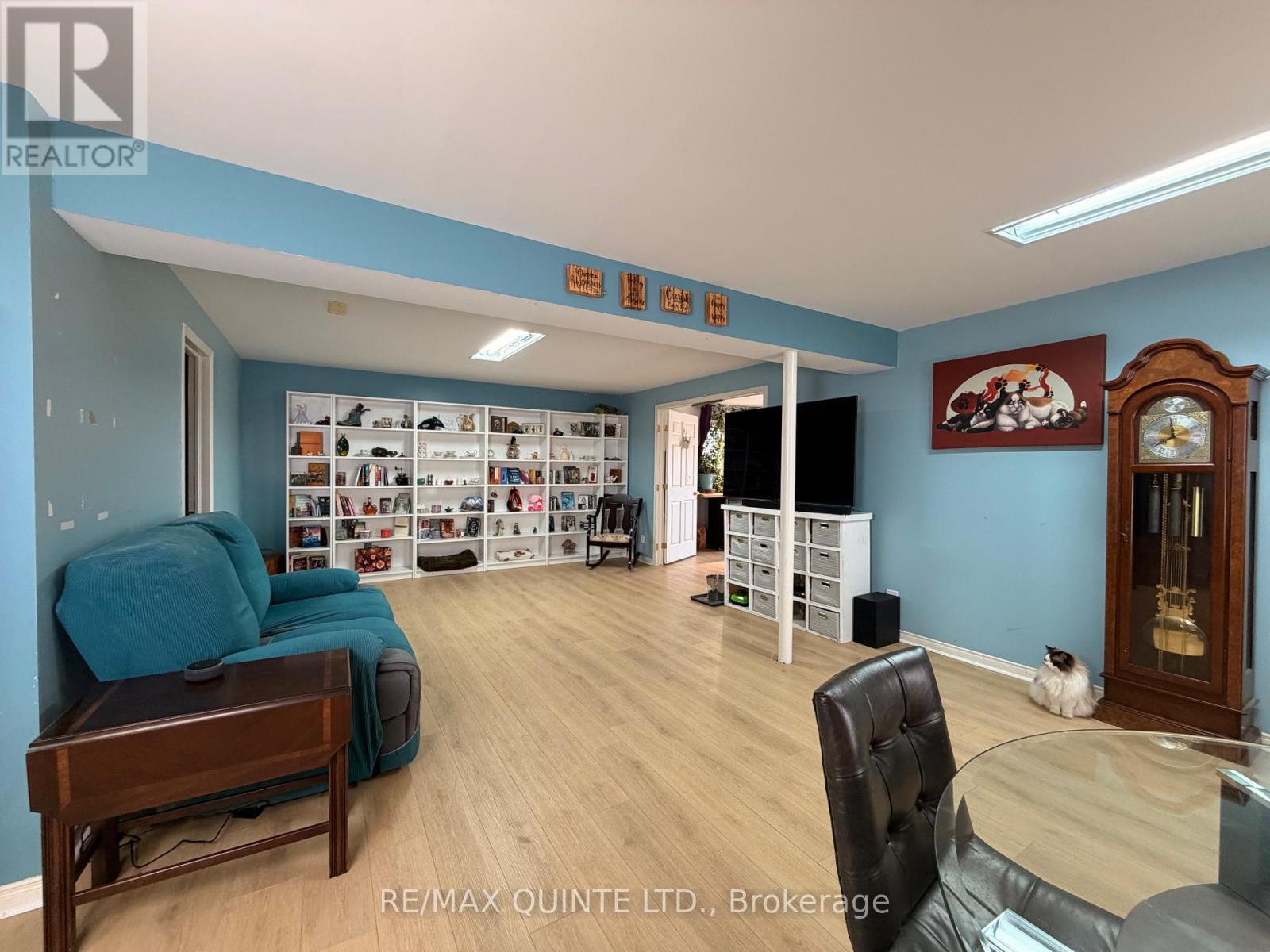 73 Oak Ridge Boulevard, Belleville (Belleville Ward), ON - Indoor